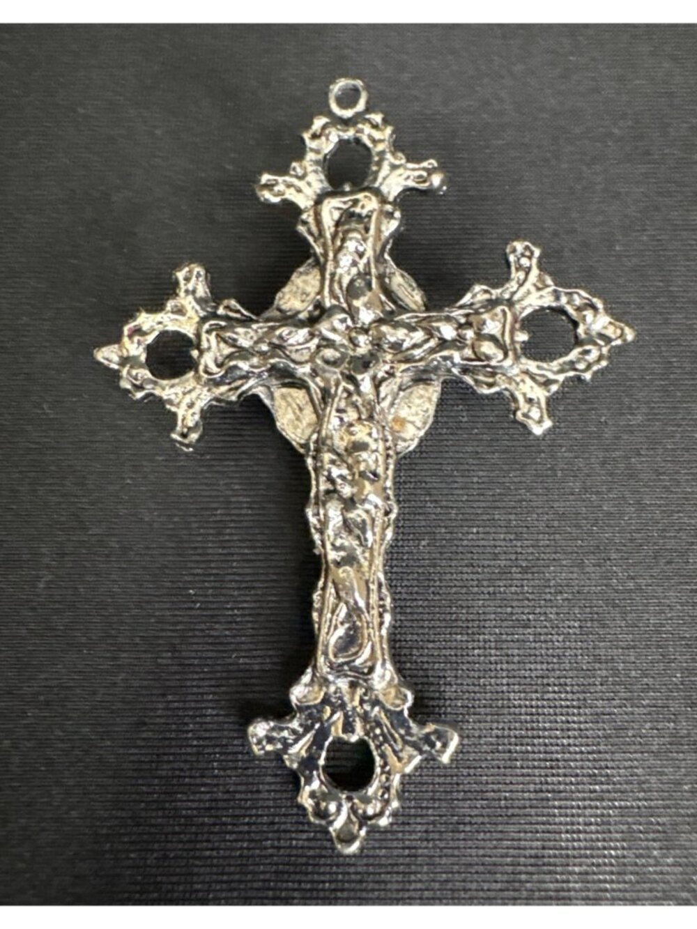 Gothic Byzantine Cross Pendant With Green Gemstone Costume Religious Jewelry - Picture 3 of 6